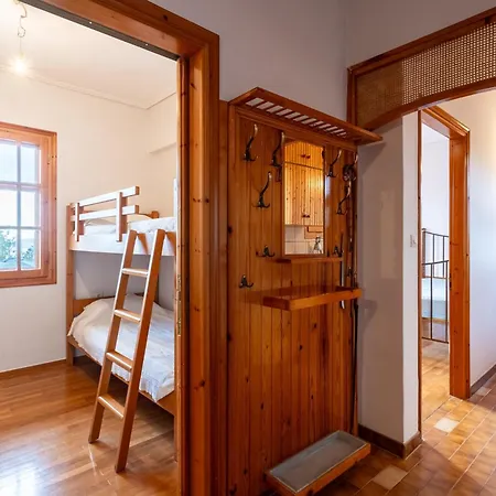 Spacious - Panoramic Sea & Mountain Views * Doloi