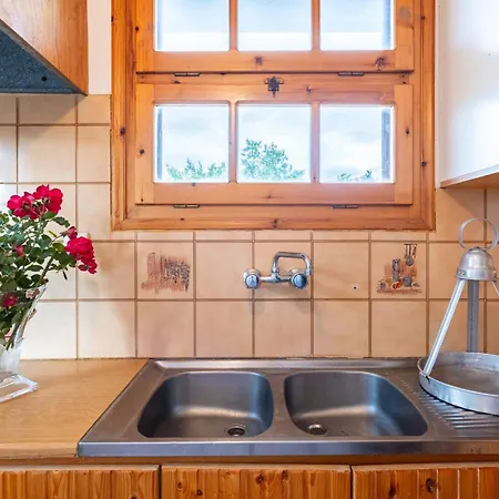 Spacious - Panoramic Sea & Mountain Views *