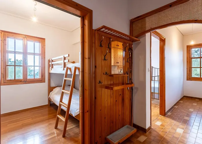 Spacious - Panoramic Sea & Mountain Views * Doloi